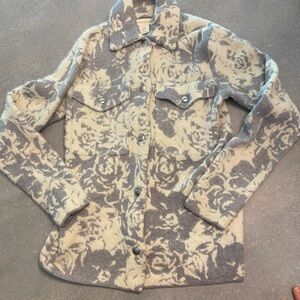 Anthropologie Floral Print Button-Front Wool Shirt Jacket - Gray & Cream